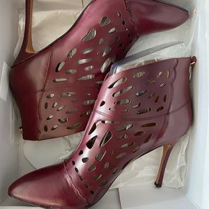 Nine West Burgundy Leather Heel Bootie